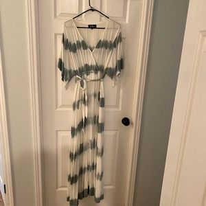 Lulus Tie Dye Striped Maxi Dress